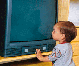 Крымчан попросили не включать телевизоры