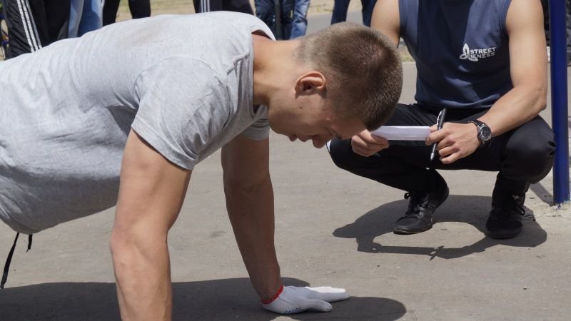 Для украинцев ввели обязательные тесты по физподготовке
