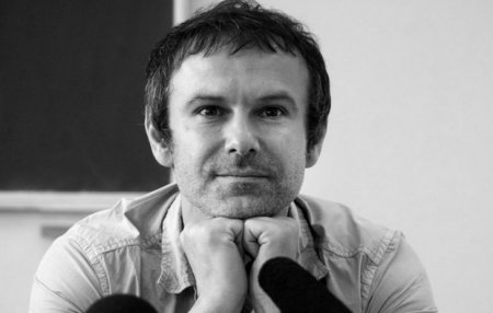 Вакарчук: "Відкрити двері і ввійти в політику легко. А от вийти дуже складно"