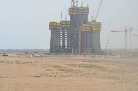 ОАЭ строят километровое здание