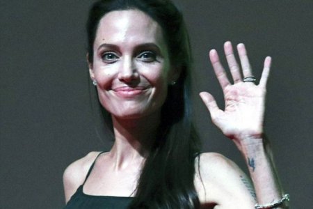 Поклонники Анджелины Джоли опасаются за здоровье актрисы. ФОТО
