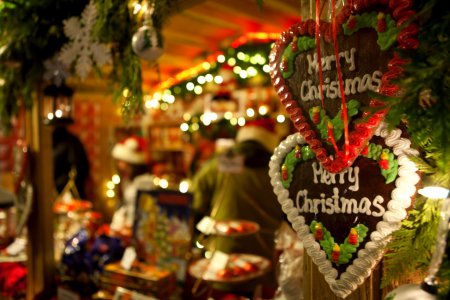 Рождественские ярмарки: как создают новогоднее настроение в Украине и Польше. ВИДЕО
