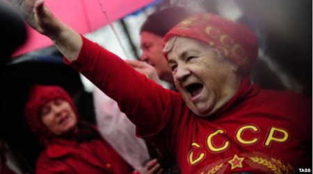 Більше кримчани не хочуть здихати за Росію. ФОТО