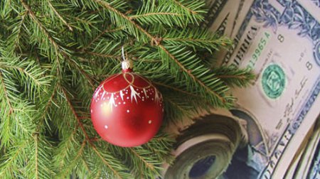 Ялинкова іграшка: новорічний ритуал для залучення грошей