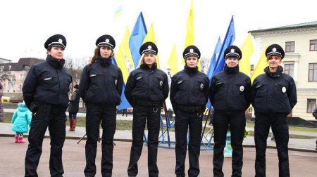 В Хмельницком патрульная полиция набирает женщин