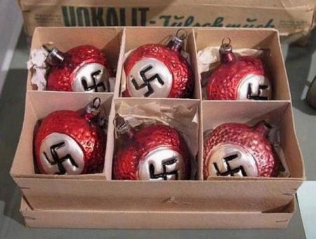 Жуткие рождественские  традиции времен Третьего рейха...