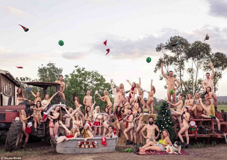 Австралийские студенты обнажились для календаря на 2016 год. ФОТО