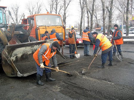 На содержание трасс в Украине выделят 6,5 миллиардов гривен