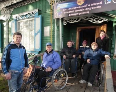 В Чернигове создают новые условия жизни для инвалидов-колясочников