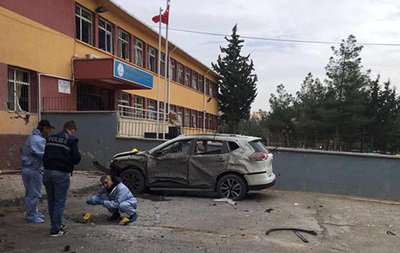 Снаряд из Сирии упал на территорию школы: есть жертвы