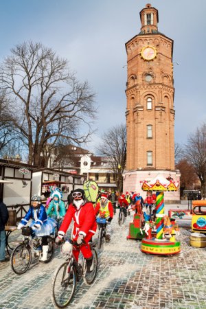 Новогодний Велопарад в Виннице. ФОТО
