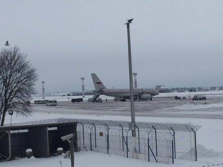 СМИ: в аэропорт "Борисполь" прибыл самолет из авиапарка Путина