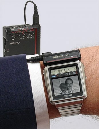 В Японии часы с телевизором продавали еще в 1982 году! ФОТО