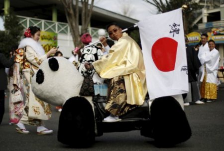 Праздник совершеннолетия в Японии. ФОТО