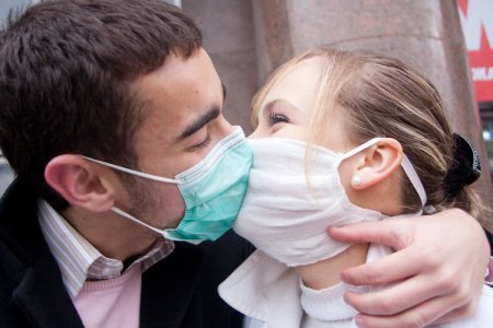 Осторожно, грипп! Киевлян обяжут носить маски