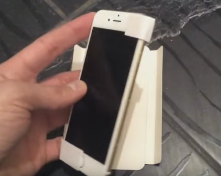 В интернете появилось видео с предположительно новым 4-дюймовым iPhone. ВИДЕО