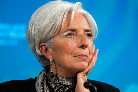 Глава МВФ не намерена покидать свой пост