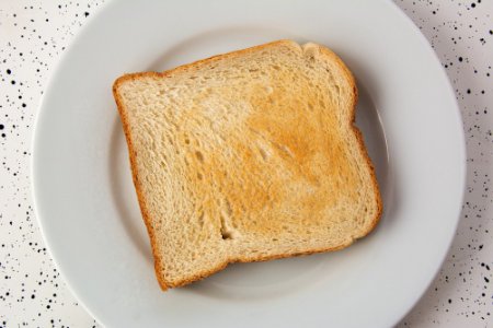 Учёные: Белый хлеб опасен для человека