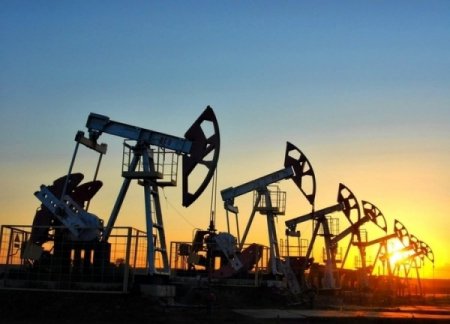 Почему низкая цена на нефть может быть опасной?