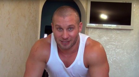 Журналист "ДК" Виталий Косенко показал видео, из-за которого его упекли под домашний арест