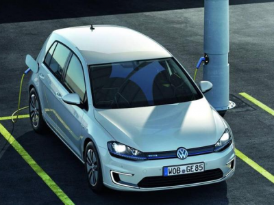 Компания "Volkswagen" обещает выпустить к 2018 году самый дешевый в мире электрокар