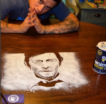 Мексиканский художник рисует солью. ФОТО