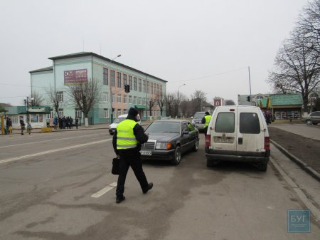 Луцкие полицейские оштрафовали депутатов горсовета за нарушение ПДД. ВИДЕО