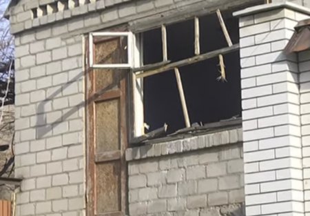 В Запорожье обстреляли частный дом из гранатомета (ТВ, видео)