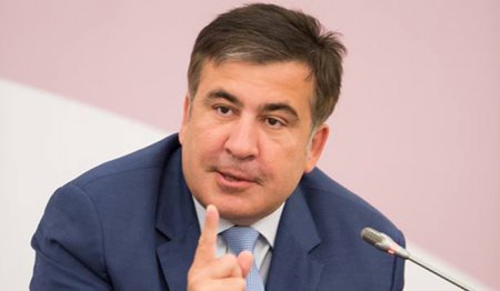Саакашвили: Яценюка нужно срочно менять. Без выборов