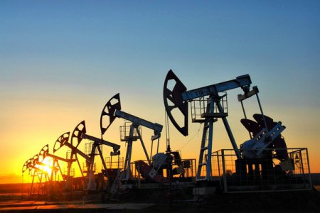 Ирак и Азербайджан отказались заморозить объемы нефтедобычи