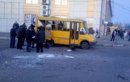 Пьяный боевик бросил гранату в маршрутное такси в Макеевке