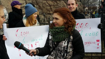 Украинцы собрались на митинг в в защиту Национальной полиции. ФОТО + прямая трансляция