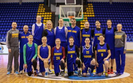Фоторепортаж: Как украинские баскетболистки победили Сербию