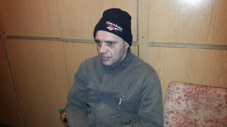 Патрульная полиция Львова обнаружила притон и задержали насильника 12-летнего парня. ФОТО, ВИДЕО
