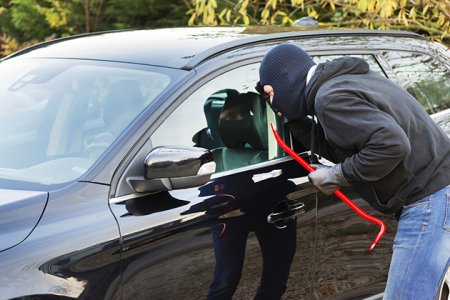 В столице отмечают рекордное количество угонов автомобилей за последние годы! Почему так происходит?