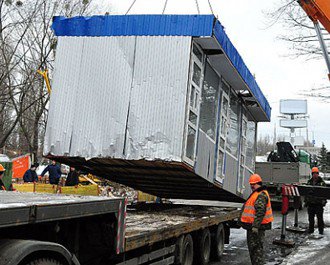 Демонтаж незаконных МАФов в Киеве закончился стрельбой, есть раненые