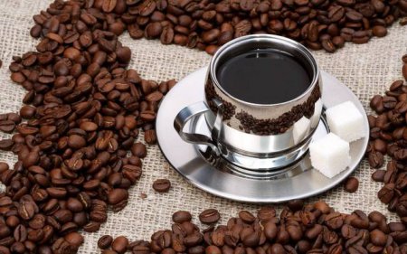 Учеными установлено - кофе нужно пить с сахаром