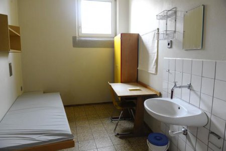 Тюрьма, в которой 18 месяцев провел бывший президент "Баварии" Ули Хенесс. ФОТО