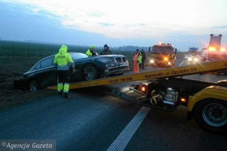 Президент Польши попал в аварию. ФОТО