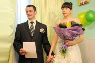 Уникальный случай для Украины - пожизненно осужденная вышла замуж