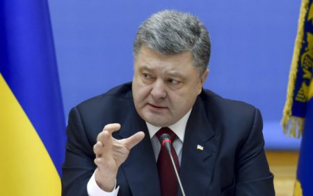Порошенко: Украине нужны эффективные шаги для недопущения ухудшения ситуации в Крыму