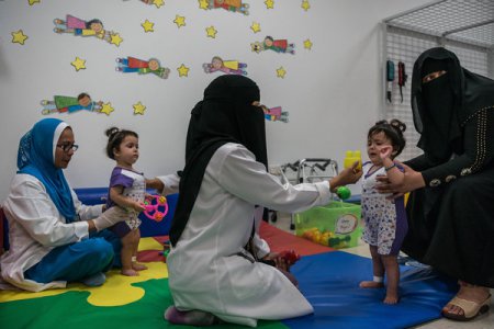 В Саудовской Аравии провели успешную операцию по разделению девочек "сиамских близнецов". ФОТО