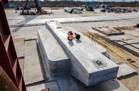 Строительство Керченского моста вышло на новый этап 
