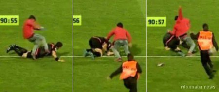 На стадионе в Турции болельщик ударил в голову судью. ФОТО