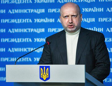 Турчинов счел угрозой заявление президента России о Донбассе