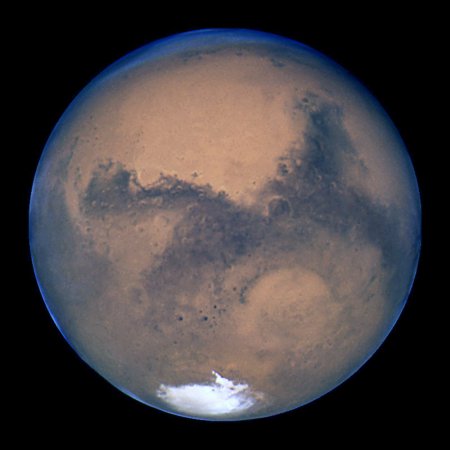 Ученые: Марс не следует называть Красной планетой