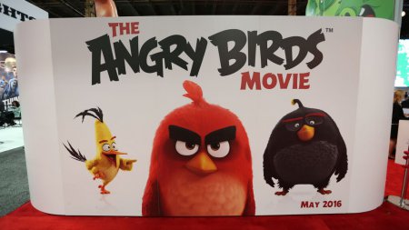 Уже в кинотеатрах Украины: "Angry Birds в кино". Официальный трейлер