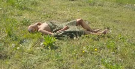 В Киеве бездомный мужчина умер, пролежав без внимания два дня прямо на территории больницы