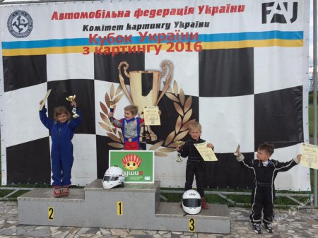 В Полтаве прошел 3-й этап Кубка Украины по картингу. ФОТО
