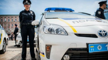 Причины, которые позволяют полицейскому остановить автомобиль